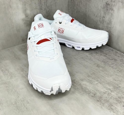 حذاء لويفي / on running