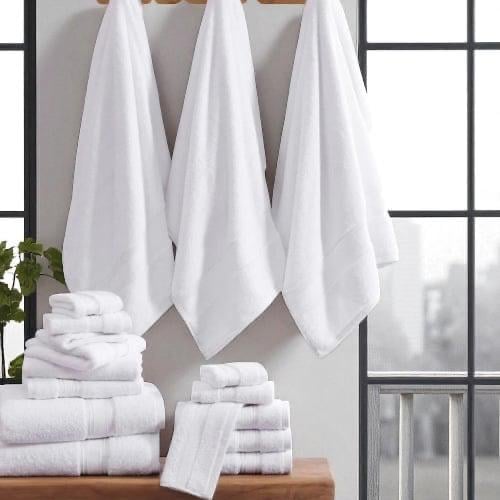 طقم مناشف فندقية