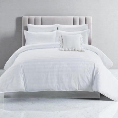 مفرش فندقي نفرين قطن 250 غرزة