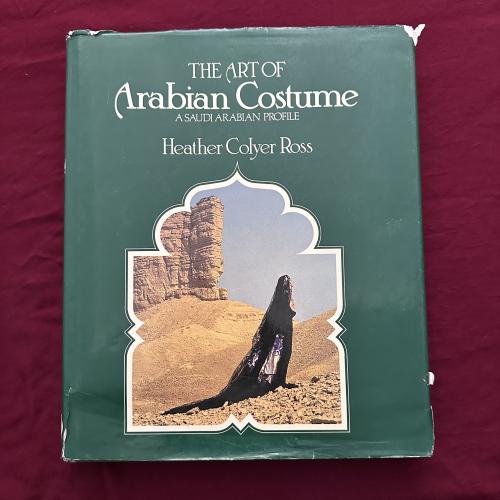 A878 The Art of Arabian Costume