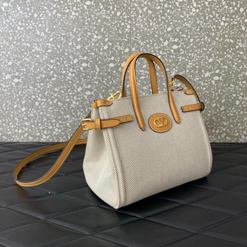 لويس فيتون-Valentino Garavani Antibes Small Tote B...