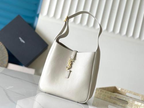 سان لوران - باكيت "لو 37"