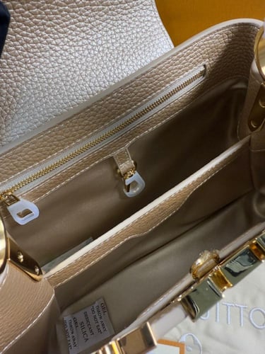 ال في - كابوسين اللون ذهبي