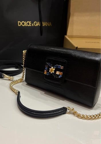 دولتشي اند قابانا