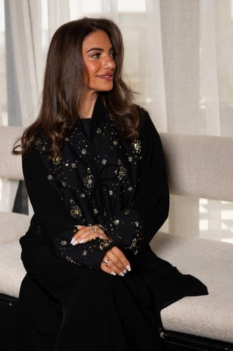 ليلك عباية الخامة كريب ملكي بتدخيل لينن مطرز