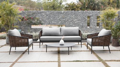 MUSES OUTDOOR SOFA 2.5 SEATER+ TWO ARM CHAIR SET