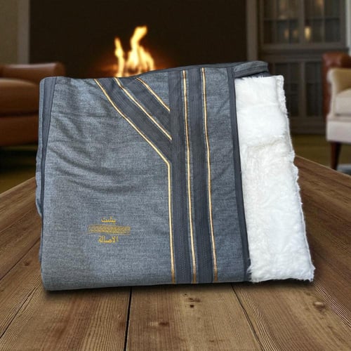 فروه طفيلي طبيعي تصميم ملكي