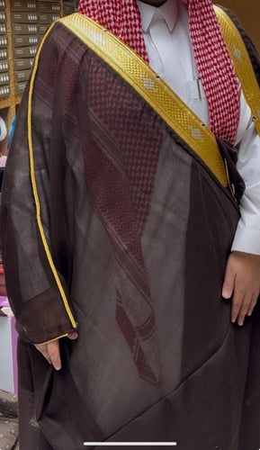 البشت اليدوي الدقه المتوسع عودي