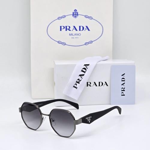 نظارة PRADA