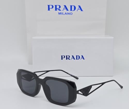 نظارة Prada