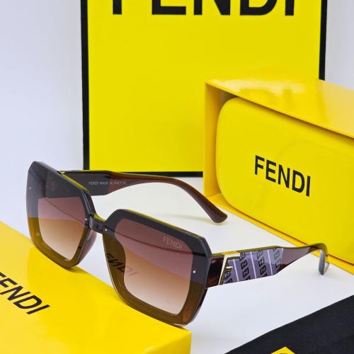 نظارة FENDI