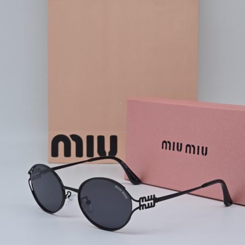 نظارة miu miu