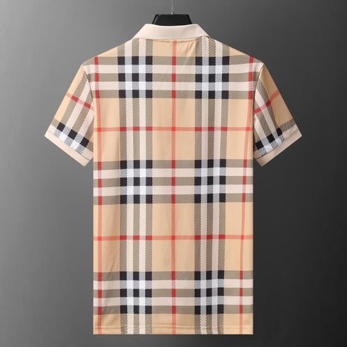 طقم بربري مزين بالشعار من burberry