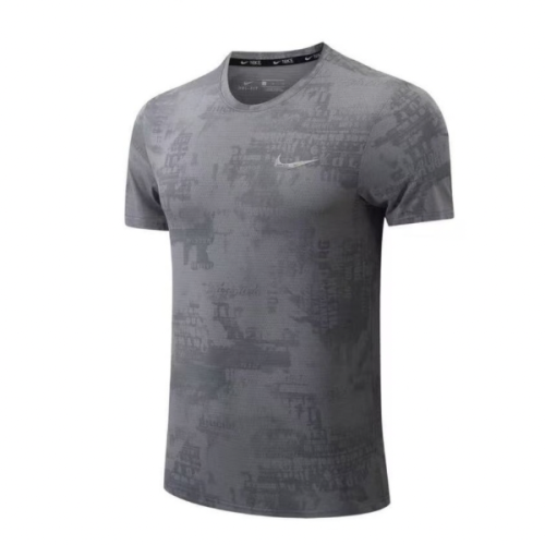 تيشرت نايكي رمادي سبور من Nike