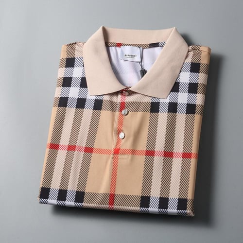 طقم بربري مزين بالشعار من burberry