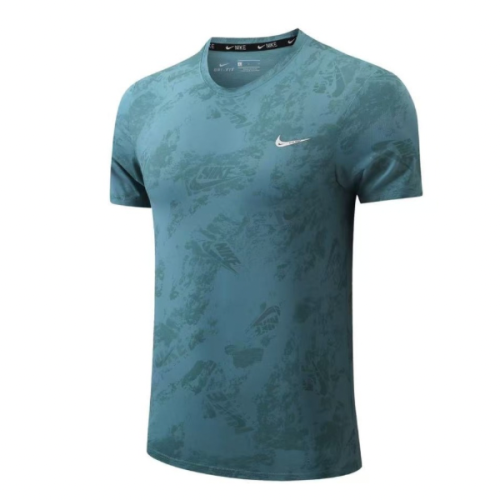 تيشرت نايكي اخضر سبور من Nike