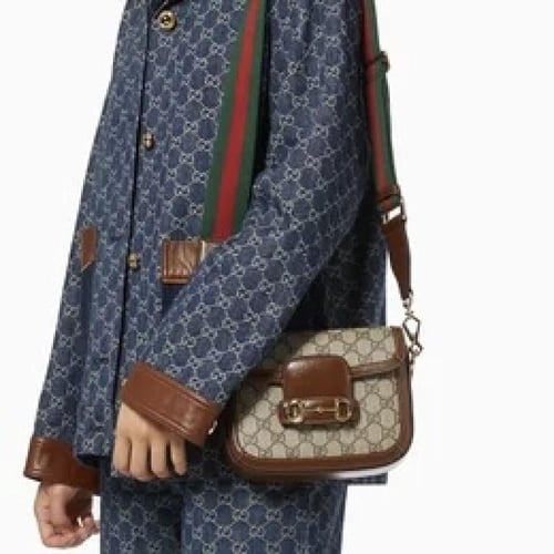 حقيبة كتف غوتشي ميني بحلية لجام حصان 1955 قنب سوبر...