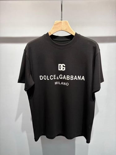 تي شيرت دولتشي اند غابانا أسود