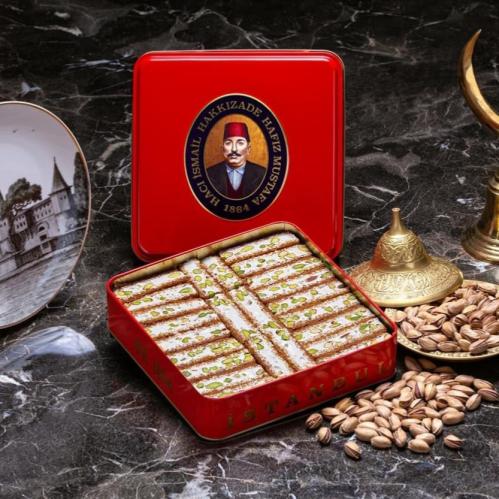 كنافة بالحليب والفستق علبة ( صغير )