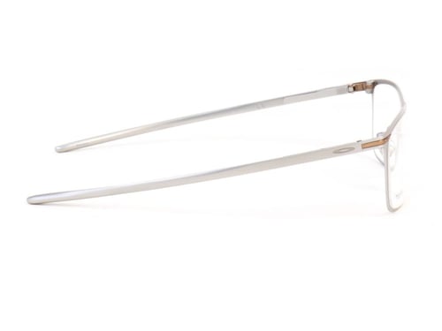 نظارة طبية اوكلي مربعة تيتانيوم OO 5138 04 بتصميم...