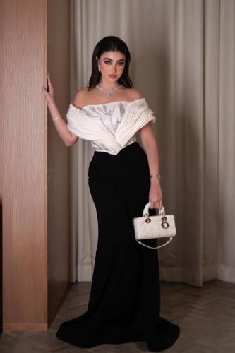 فستان سهرة خامه باربي مع تفته تطريز انيق مكس توب