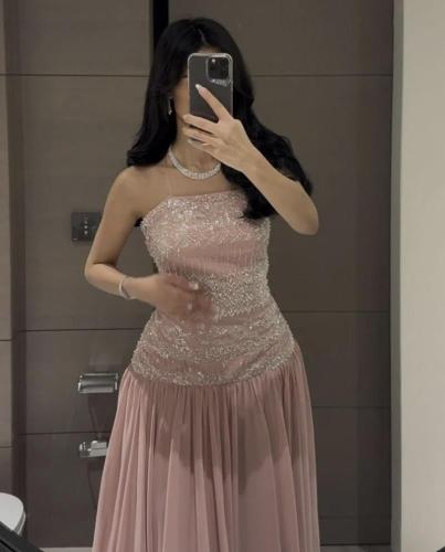 فستان سهرة شيفون يدوي خرز مكس توب