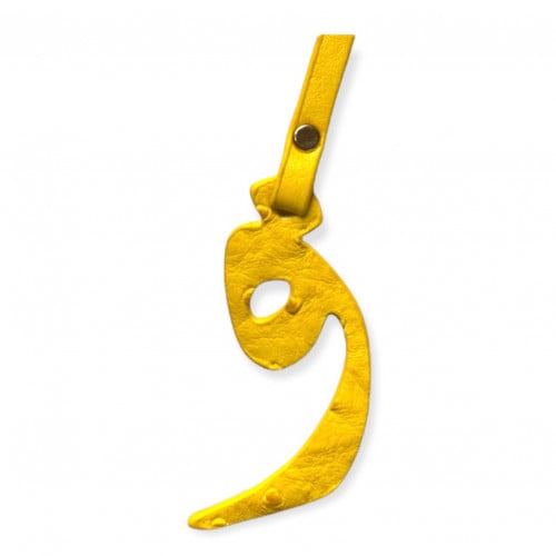 تعليقه حرف و جلد نعام اصفر