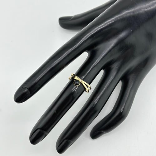 خاتم ذهب ناعم بتصميم إيطالي ( 1.1 جرام - عيار 18 -...