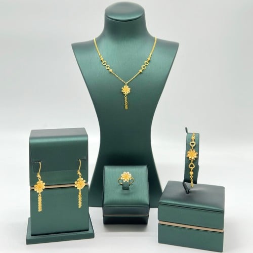 طقم انيق بشكل الوردة ( 15.0 جرام - عيار 21 - SE004...