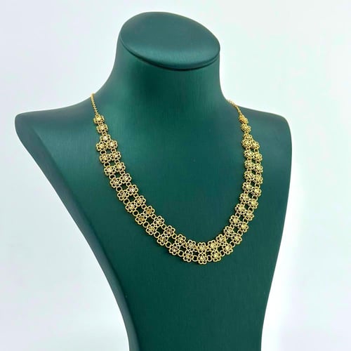 طقم ذهب طوق دورين على شكل ورود ناعمه ( 15.7 جرام -...