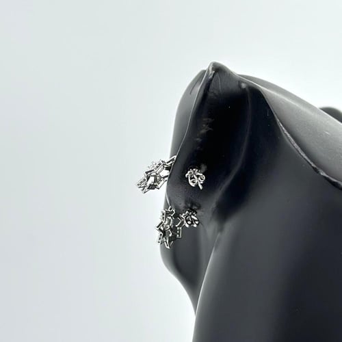 حلق ذهب بتصميم نجمه ( 2.2 جرام - عيار 18 - EA0332...