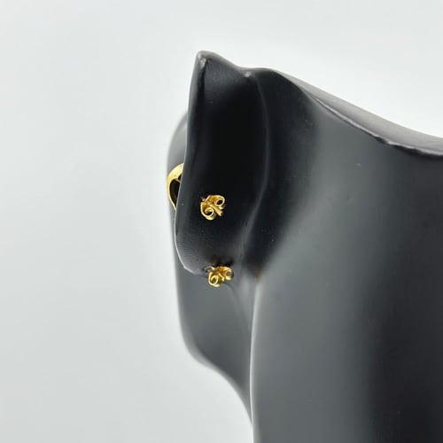 حلق بتصميم ناعم و انيق ( 1.5 جرام - عيار 21 - EA00...