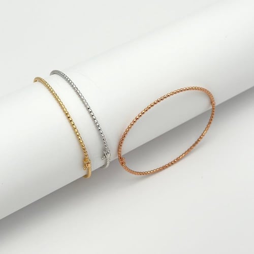 مجموعة اساور بتصميم ايطالي عصري و انيق ( 9.1 جرام...