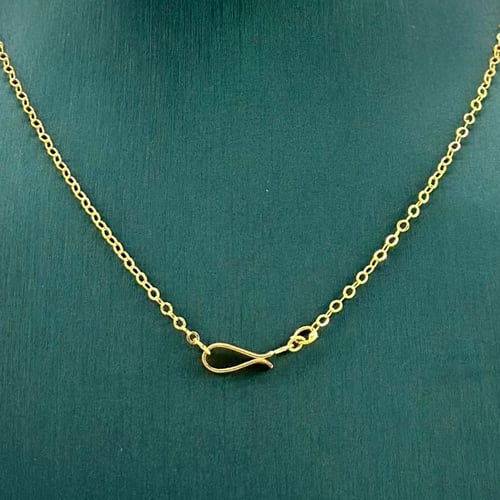 طقم ذهب ناعم وراقي على شكل ورود ( 9.0 جرام - عيار...