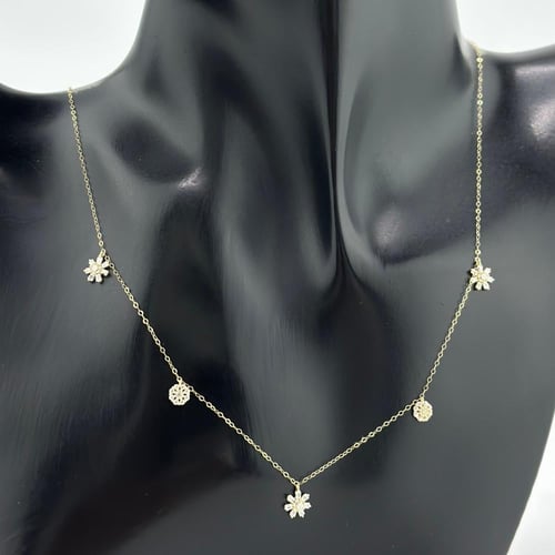 تشوكر ذهب ناعم تصميم الماس ( 1.1 جرام - عيار 18 -...