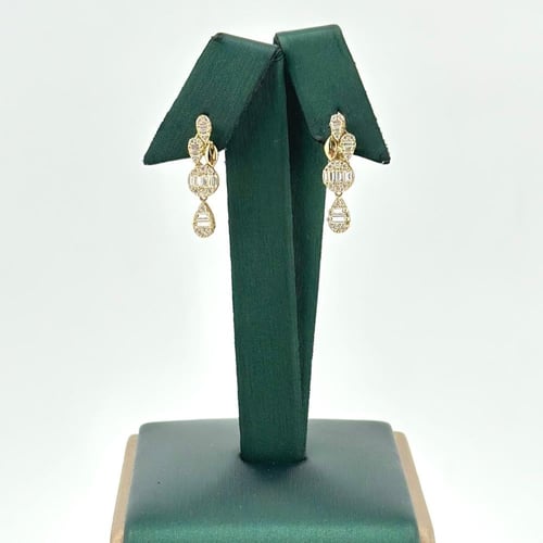 طقم الدمعة ذهب أصفر تصميم الماس ( 11.6 جرام - عيار...