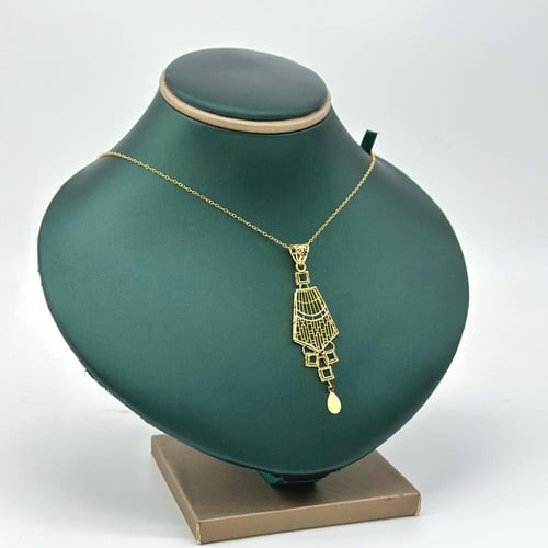 نصف طقم كلاسيك ( 5.5 جرام - عيار 21 - HSE0132 )