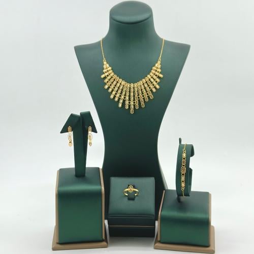 طقم ذهب طوق كلاسيكي ( 13.8 جرام- عيار 21 - SE00780...