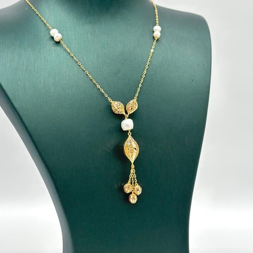 عقد لؤلؤ بتصميم انيق و فريد ( 4.3 جرام - عيار 21 -...