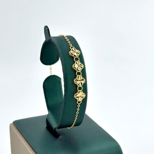 طقم بتصميم أنيق و مميز ( 16.0 جرام - عيار 21 - SE0...