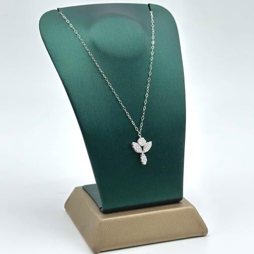 عقد ذهب ابيض عيار 18 ناعم بتصميم الماس ( 1.1 جرام...