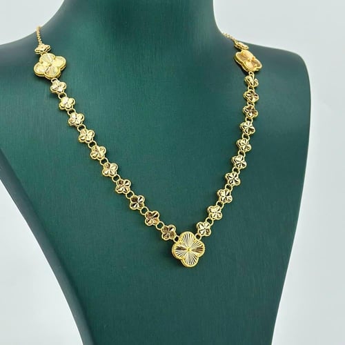 طقم بتصميم أنيق و مميز ( 16.0 جرام - عيار 21 - SE0...