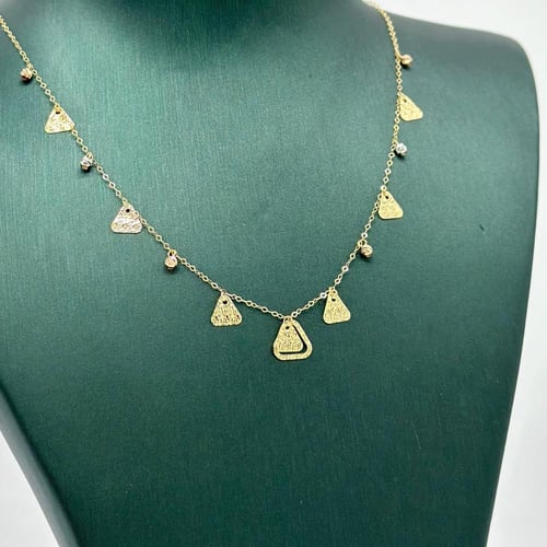 تشوكر بتصميم مميز و انيق ( 1.2 جرام - عيار 18 - NE...