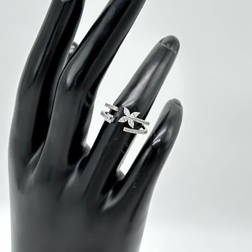 خاتم وردة لامعة ( 1.9 جرام - عيار 18 - RI0598 )