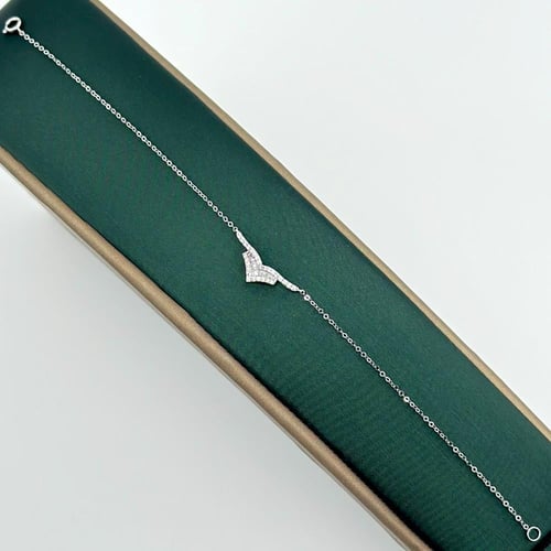 طقم شبكة ذهب ابيض ( 8.0 جرام - عيار 18 - SE00443 )