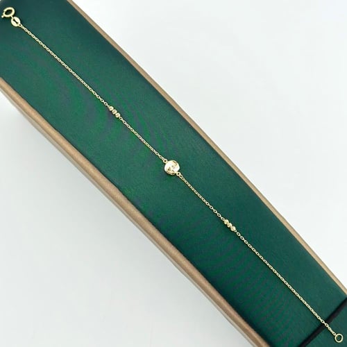 عقد مع اسوارة ذهب مزيّن بألوان الميناء ( 3.1 جرام...