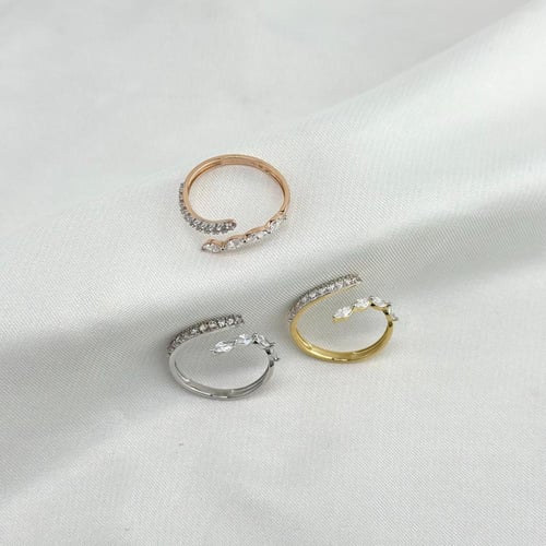 خاتم الأناقة اللامتناهية بقصات الماركيز ( 1.5 جرام...