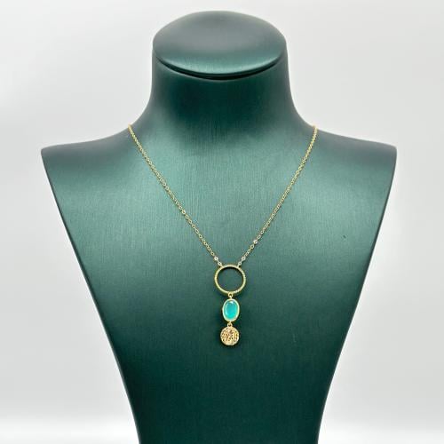 عقد ملون بحجر بيضاوي بتصميم مميز ( 1.8 جرام - عيار...