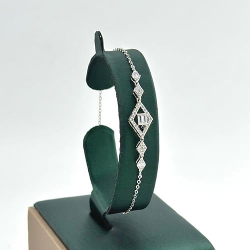 طقم ذهب أبيض تصميم ألماس ( 9.5 جرام - عيار 18 - SE...