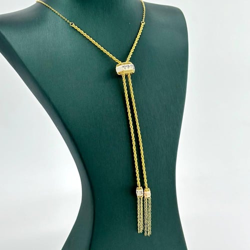 عقد بسلسال مبروم و مطعّم بالوان المينا ( 5.9 جرام...